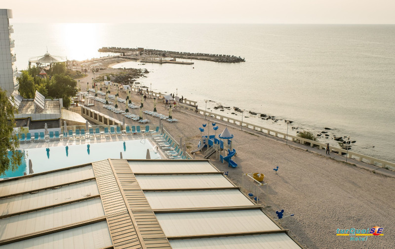 Hotel Turquoise Vedere Pervola terasa + piscina
